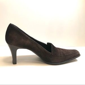 Kenneth Cole suede pumps (brown)